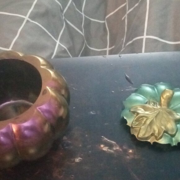 Handmade Iridescent Halloween Jar - Picture 4 of 7